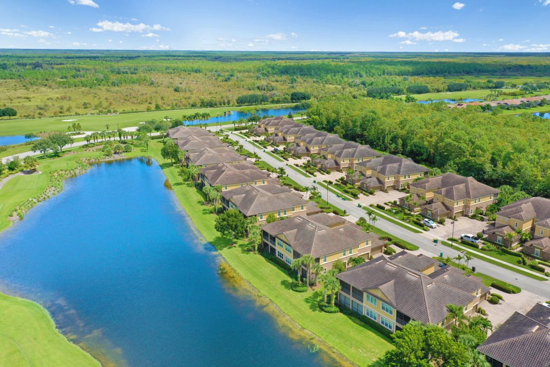 9525 Ironstone Terrace #102, Naples, FL 34120