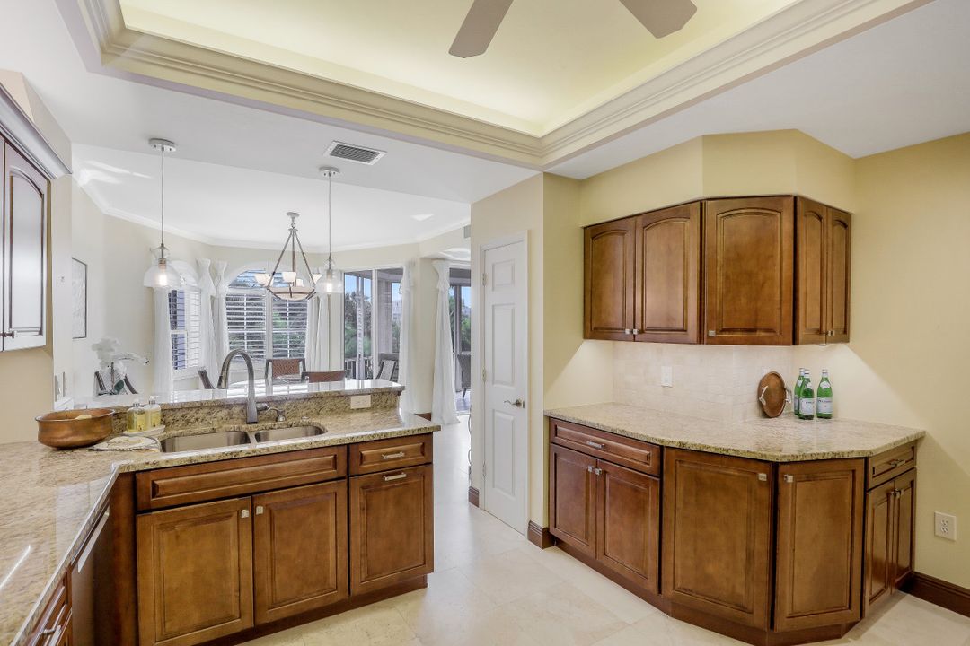 8430 Abbington Cir #C-23, Naples, FL 34108