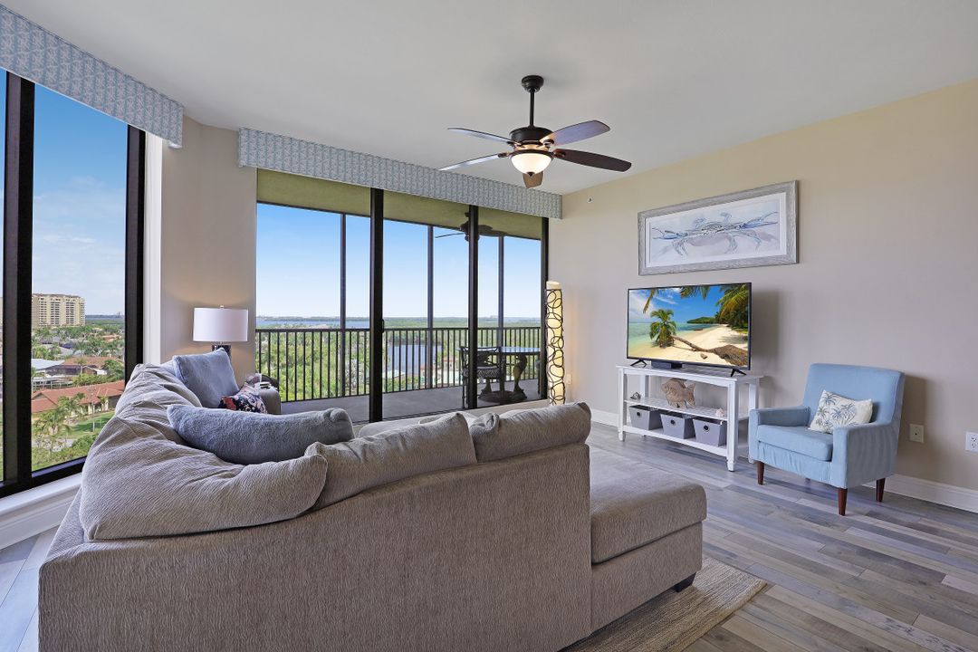 5793 Cape Harbour Dr #912, Cape Coral, FL 33914