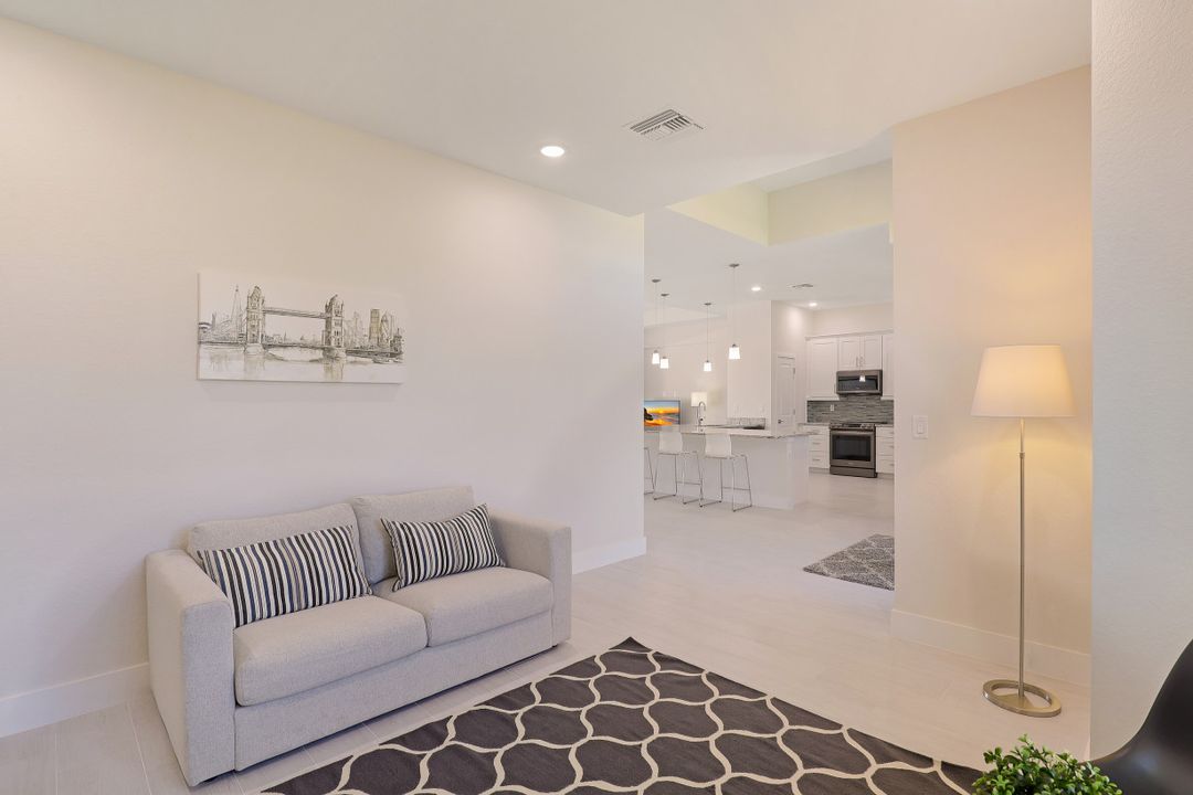 1524 SW 28th St, Cape Coral, FL 33914