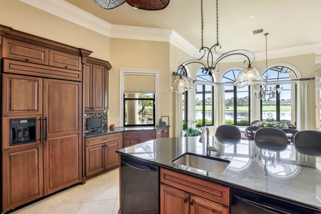 3501 Creekview Dr, Bonita Springs, FL 34134