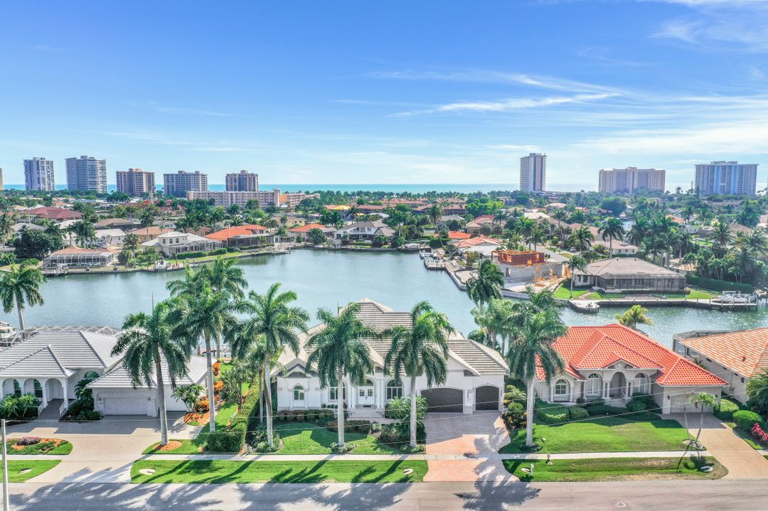 110 Copperfield Ct, Marco Island, FL 34145