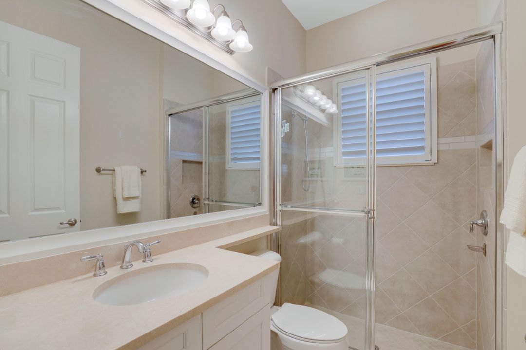3050 Hudson Ter, Naples, FL 34119