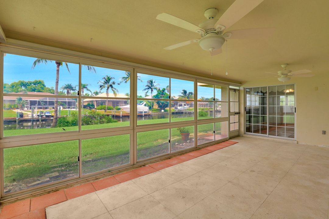 2511 SE 19th Pl, Cape Coral, FL 33904