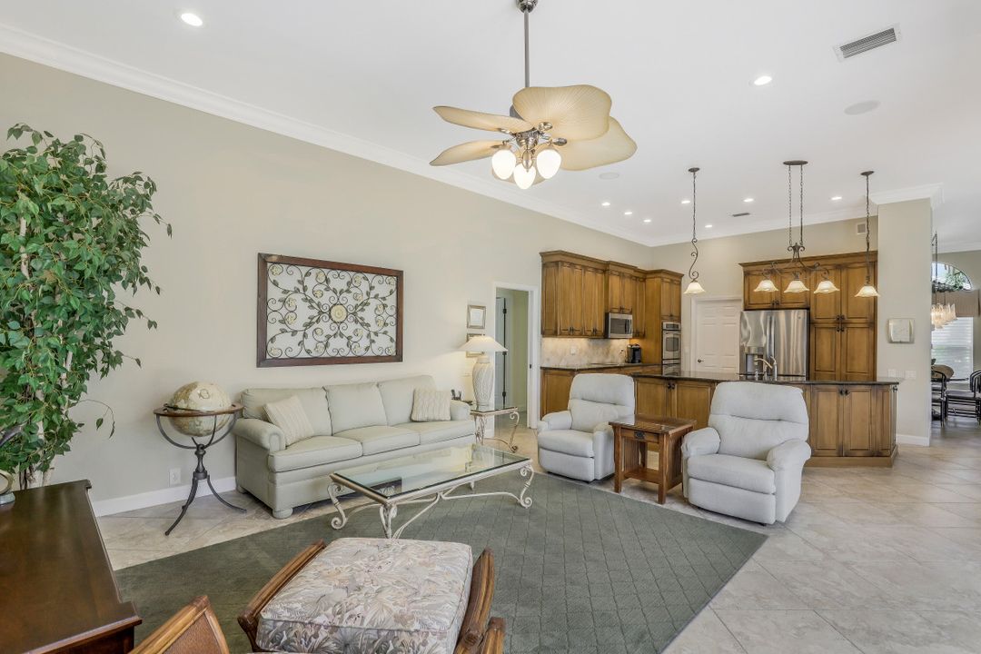 13142 Bridgeford Ave, Bonita Springs, FL 34135