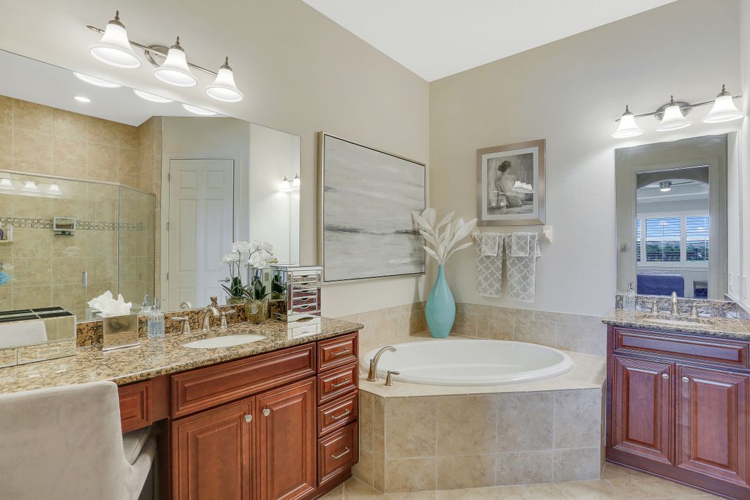 8787 Coastline Ct #201, Naples, FL 34120