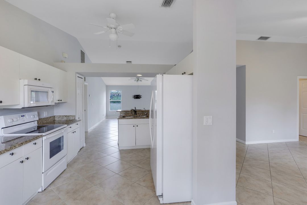 2665 27th Ave NE, Naples, FL 34120