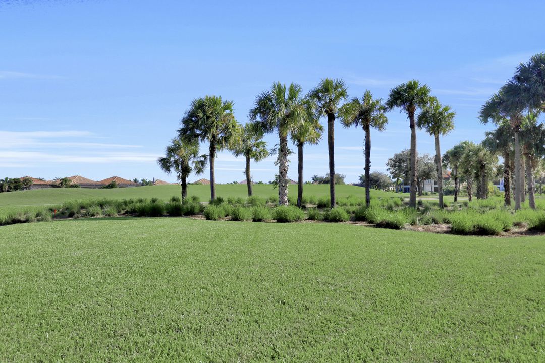 12041 Covent Garden Ct #2204, Naples, FL 34120