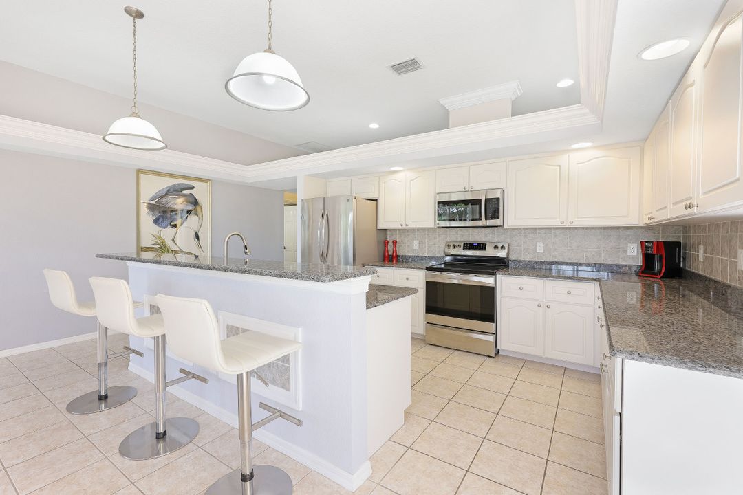 127 SE 15th Ave, Cape Coral, FL 33990