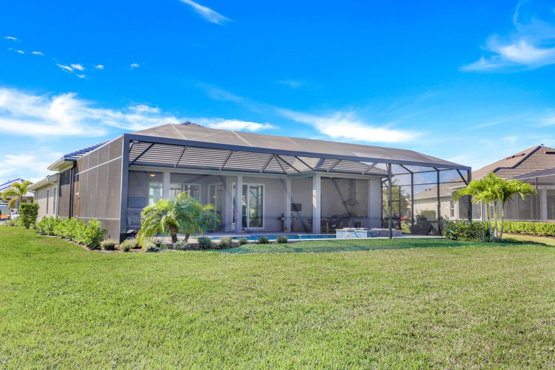 18421 WildBlue Blvd, Fort Myers, FL 33913