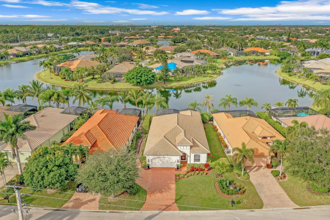 10801 Longshore Way E, Naples, FL 34119