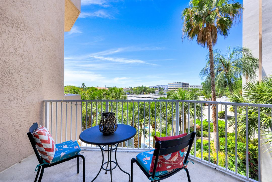 2104 W First St #301, Fort Myers, FL 33901