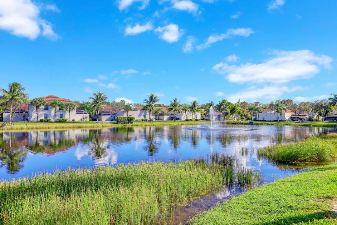 4259 Covey Cir, Naples, FL 34109