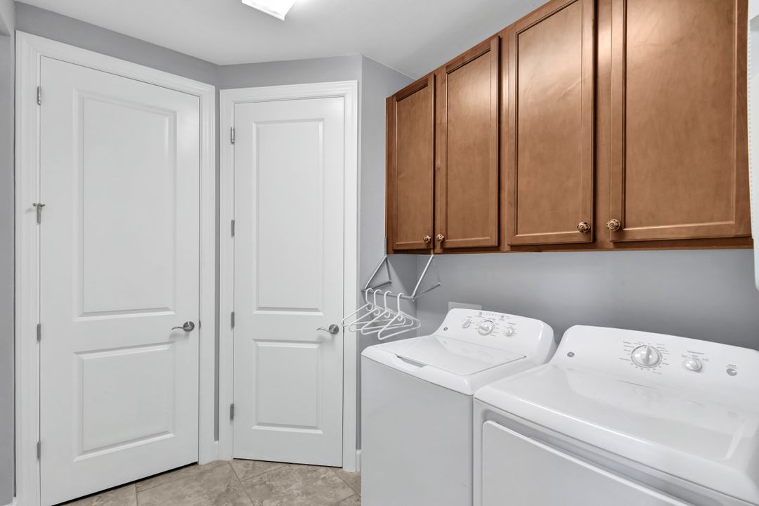 9658 Montelanico Loop #102, Naples, FL 34119