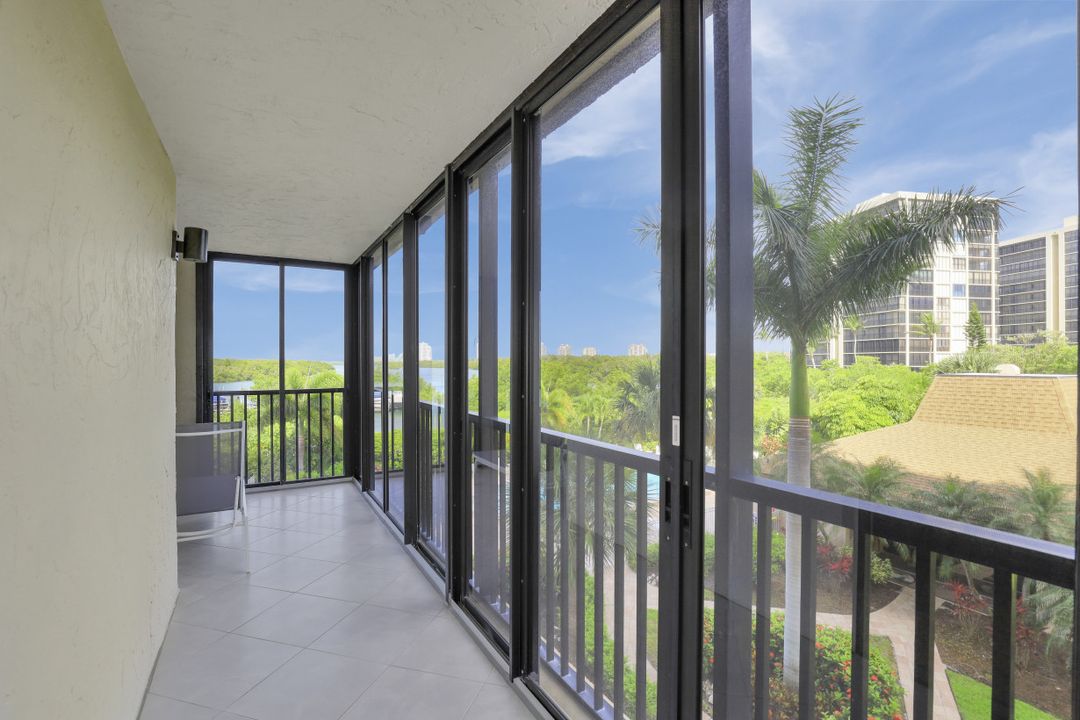 26131 Hickory Blvd, Bonita Springs, FL 34134