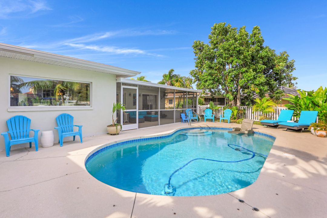 2625 SE 18th Ct, Cape Coral, FL 33904