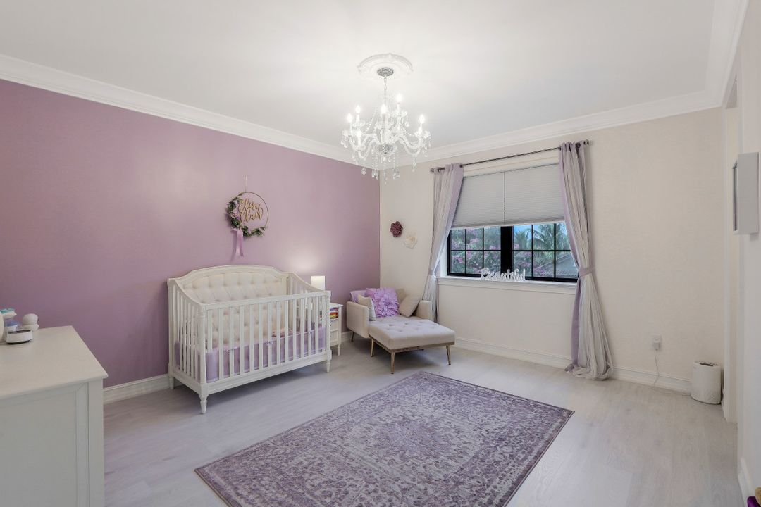 1600 Mockingbird Dr, Naples, FL 34120