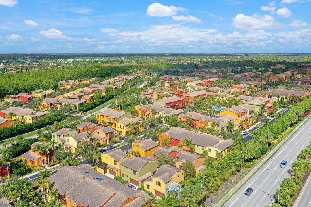 9128 Delano St #89-2, Naples, FL 34113