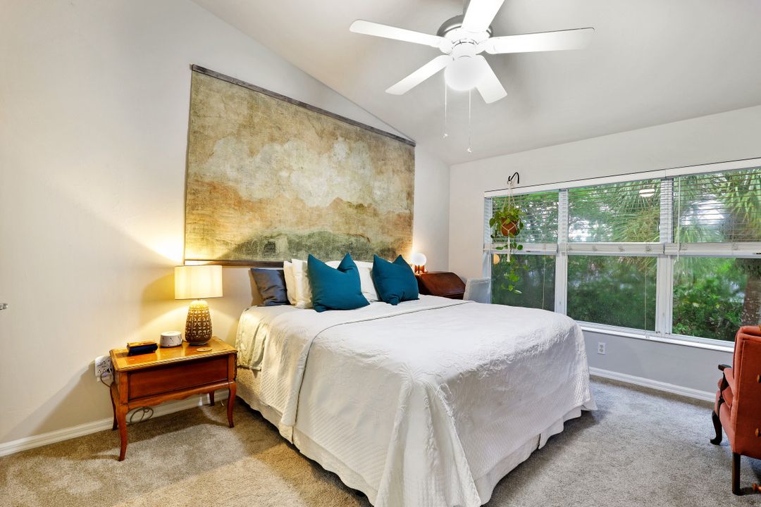 15809 Marcello Cir, Naples, FL 34110