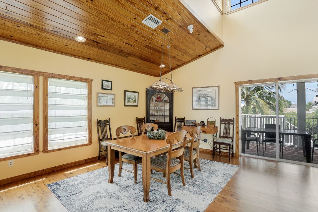 5200 Genesee Pkwy, Bokeelia, FL 33922