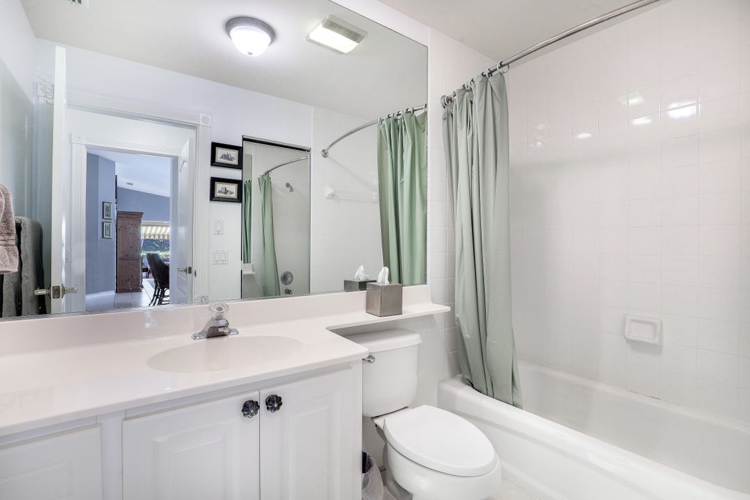 5641 Eleuthera Way, Naples, FL 34119