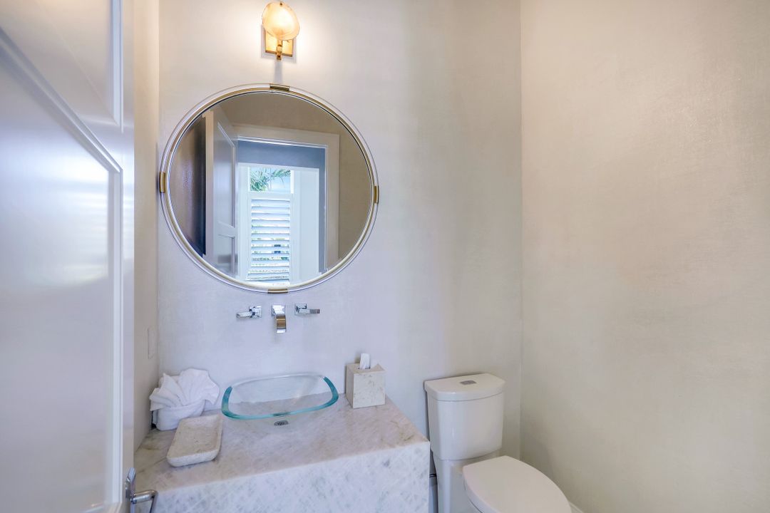 1061 Dana Ct, Marco Island, FL 34145