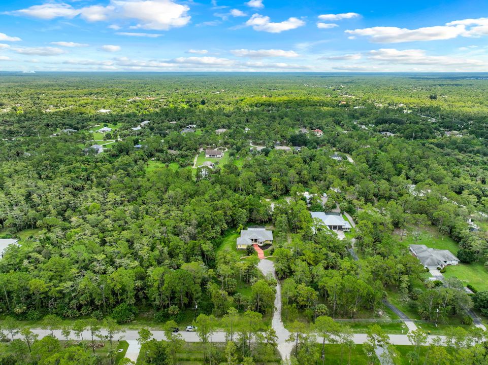 180 23rd St NW, Naples, FL 34120