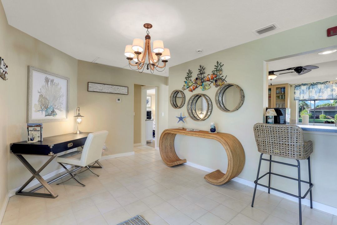 2010 SE 29th Ln, Cape Coral, FL 33904