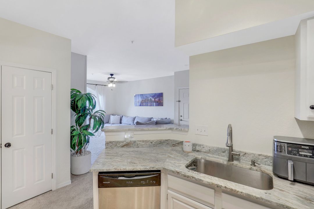 23640 Walden Center Dr, Bonita Springs, FL 34134