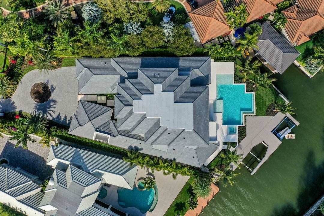 940 17th Ave S, Naples, FL 34102