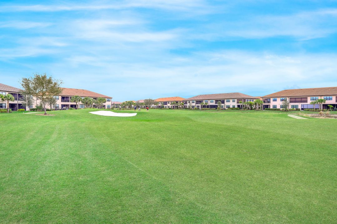 9378 Pocida Ct Unit 103, Naples, FL 34119