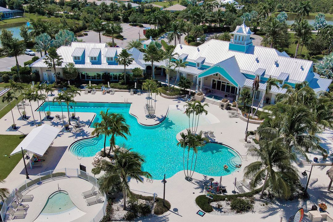 14740 Windward Ln, Naples, FL 34114