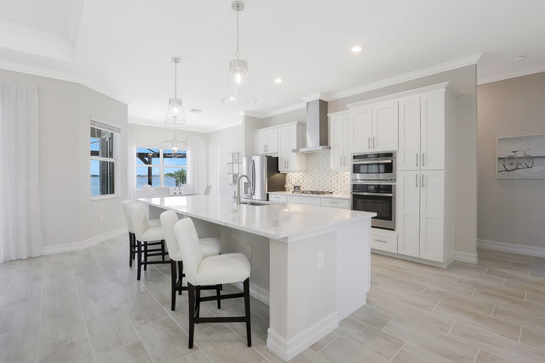 14360 Blue Bay Cir, Fort Myers, FL 33913