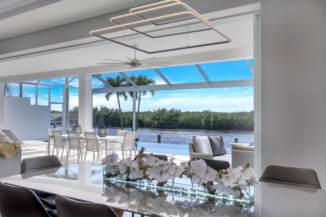 5210 SW 28th Pl, Cape Coral, FL 33914