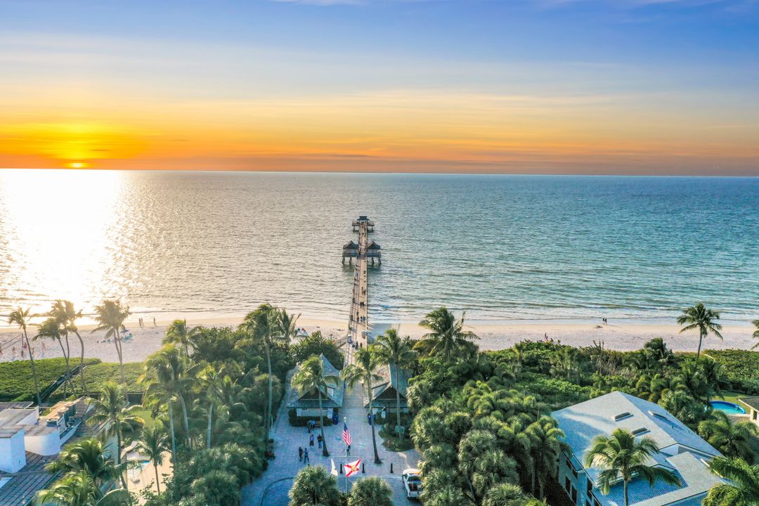 473 12th Ave S #B-9, Naples, FL 34102