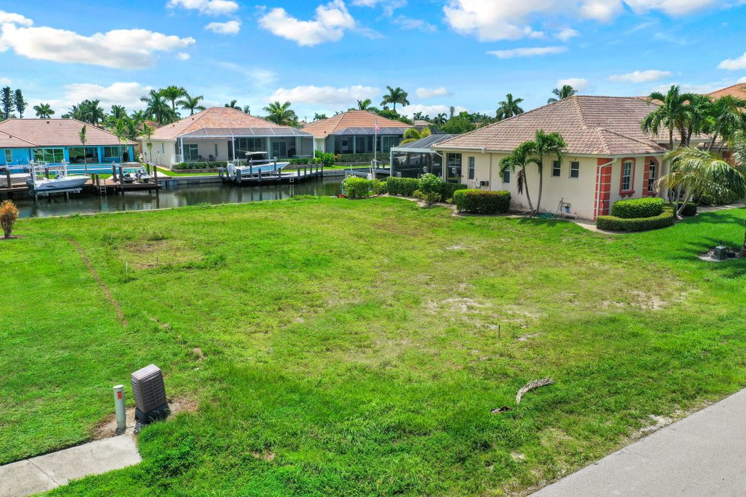 473 Worthington St, Marco Island, FL 34145