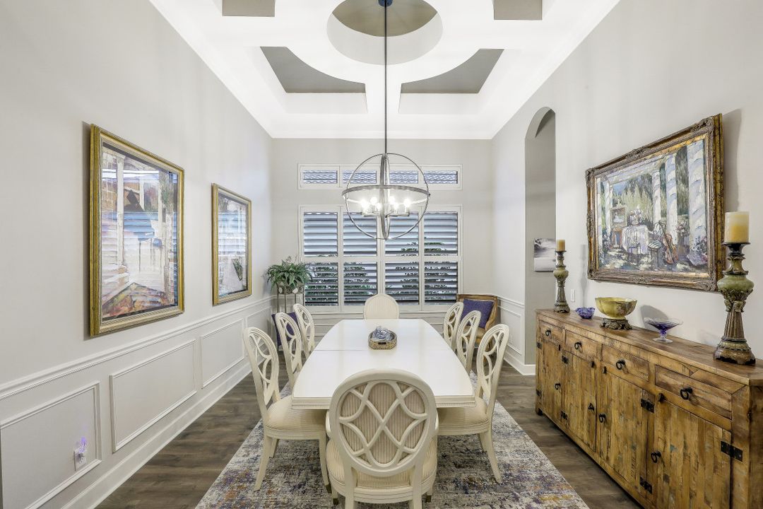 9392 Rapallo St, Naples, FL 34119