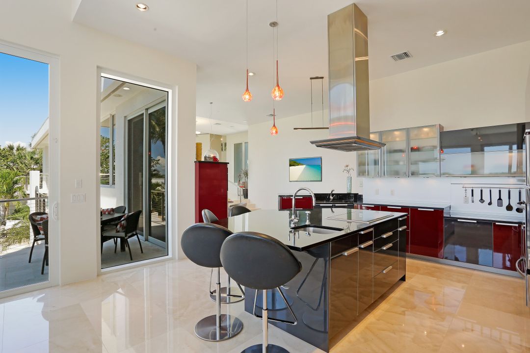 202 S Beach Dr, Marco Island, FL 34145