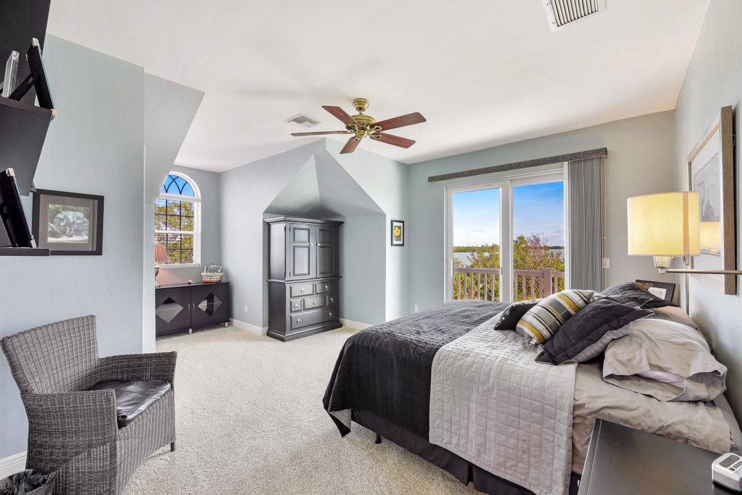 1811 Dade Ct, Marco Island, FL 34145