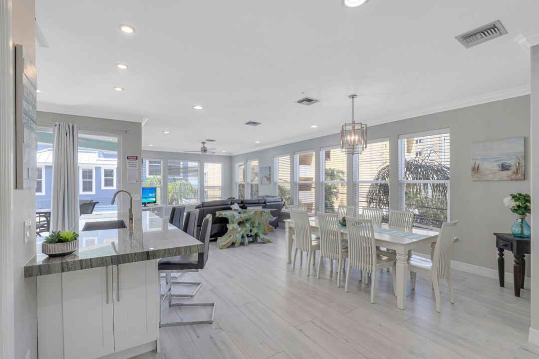 261 Key W Ct, Fort Myers Beach, FL 33931