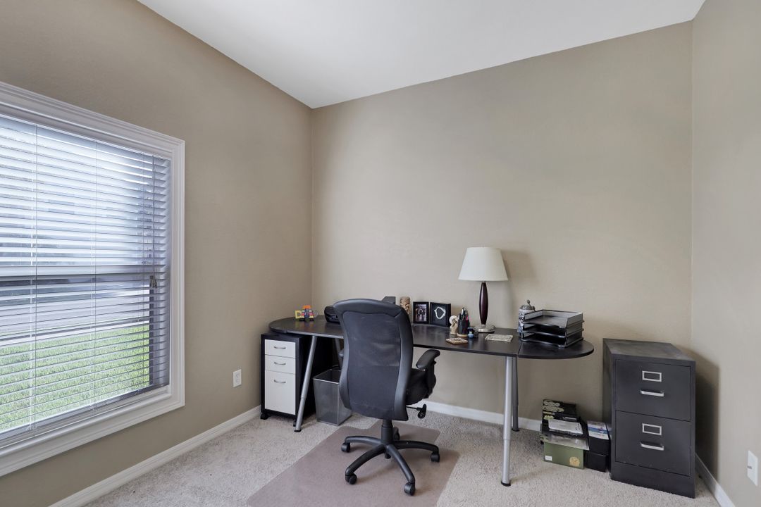 9340 Gladiolus Preserve Cir, Fort Myers, FL 33908