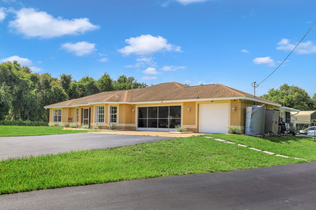 3660 20th Ave SE, Naples, FL 34117