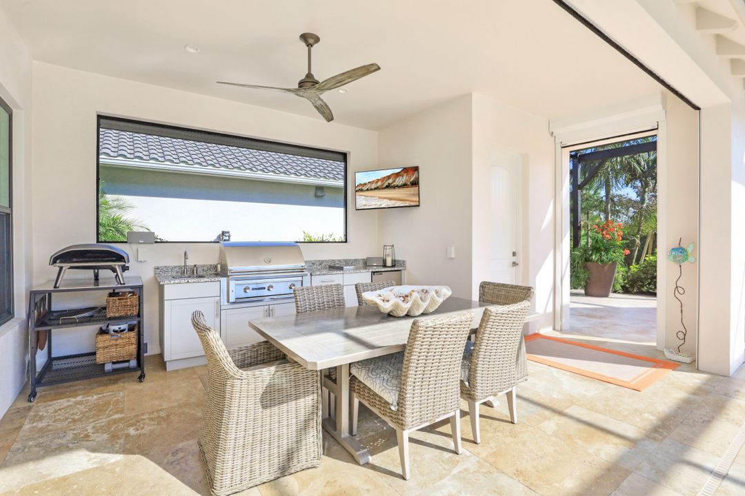 3244 Tavolara Ln, Naples, FL 34114