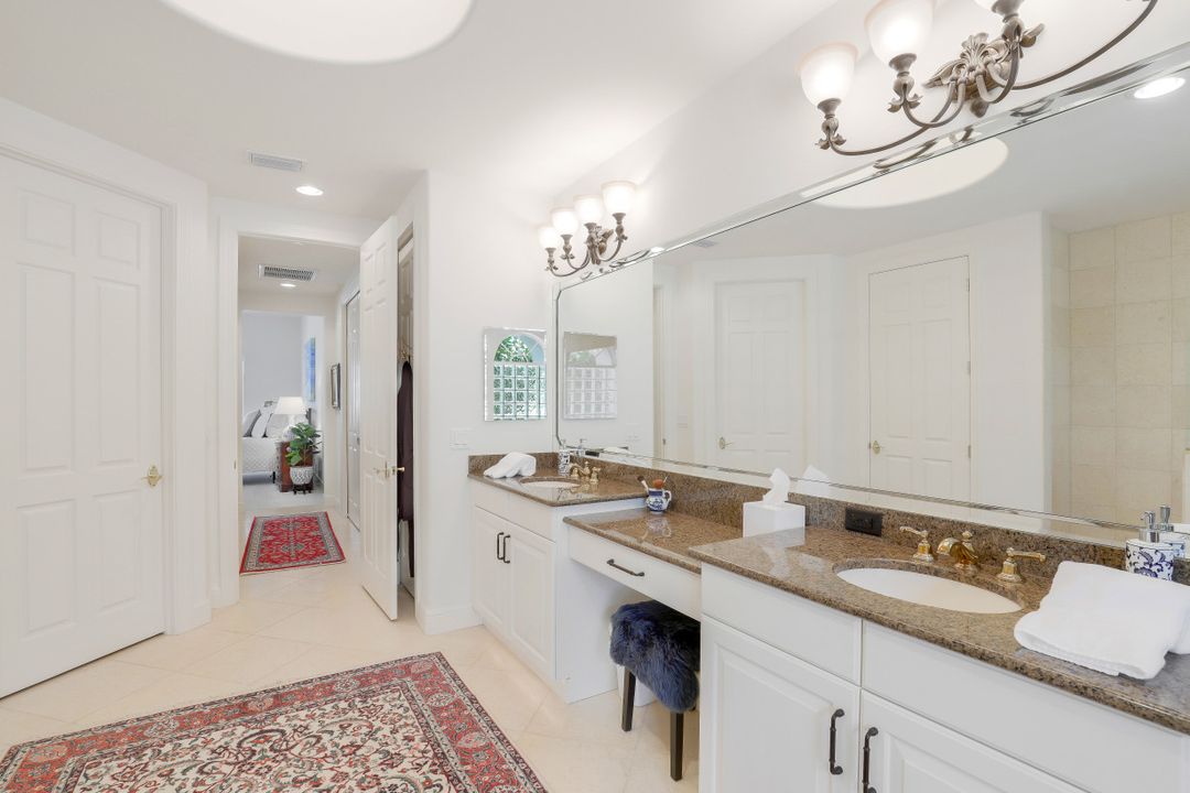 5666 Sago Ct, Naples, FL 34119