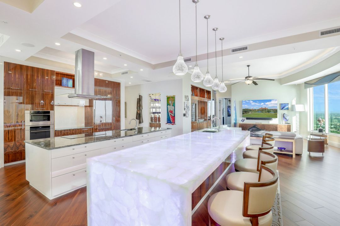 4971 Bonita Bay Blvd #2703, Bonita Springs, FL 34134