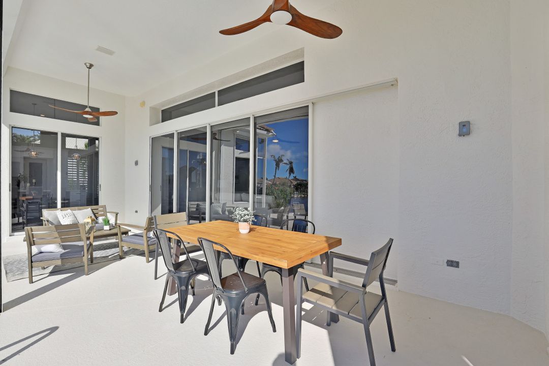 2200 El Dorado Pkwy W, Cape Coral, FL 33914