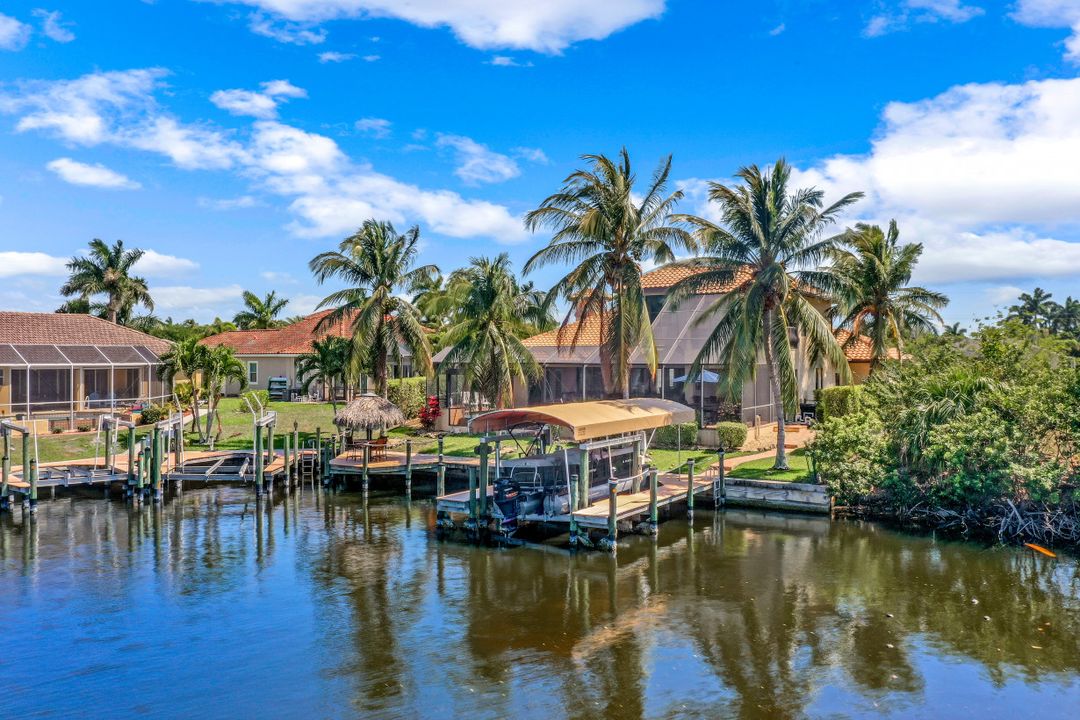 2227 SW 54th Ln, Cape Coral, FL 33914