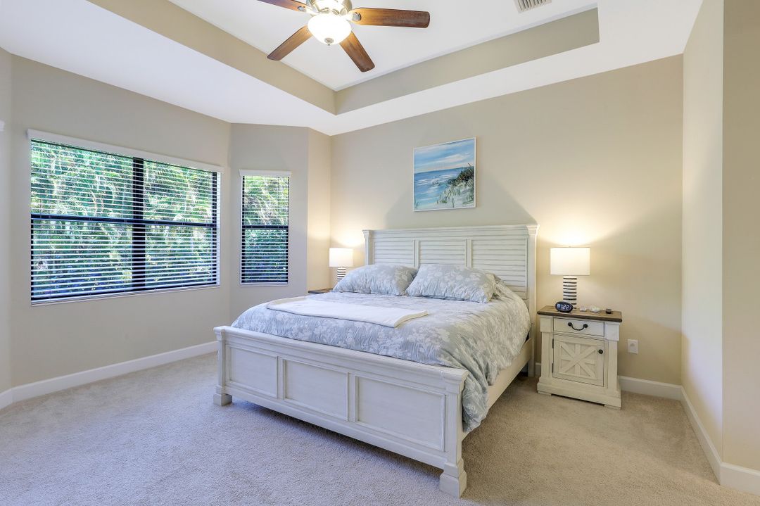 9247 Isla Bella Cir, Bonita Springs, FL 34135