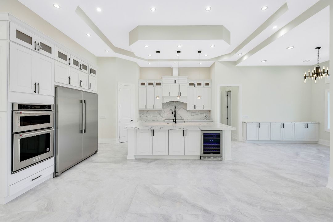 5332 Malibu Ct, Cape Coral, FL 33904