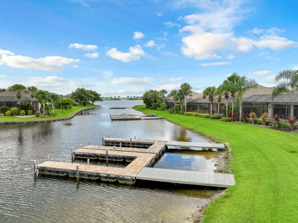 8733 Hideaway Harbor Ct, Naples, FL 34120